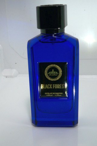 Profumo Al Ambra Black Forest Extrait Unisex