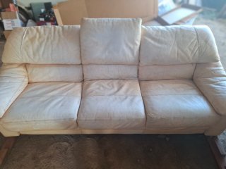 Sofá de piel Jean Charles Liviani beige