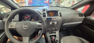 Opel Zafira 2006 con itv