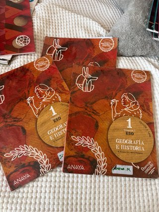 Coleccion libros de texto de 1 Eso