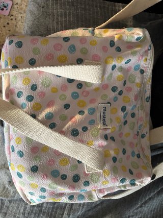 Mochila infantil lunares