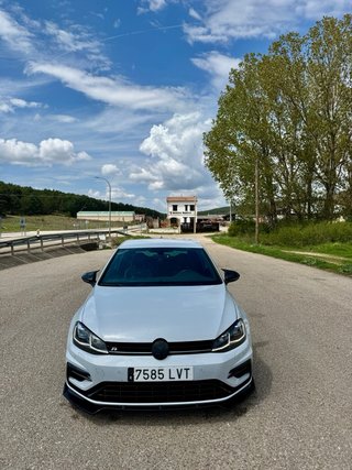 Golf R 310