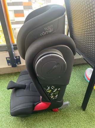 Silla coche Britax Römer negra