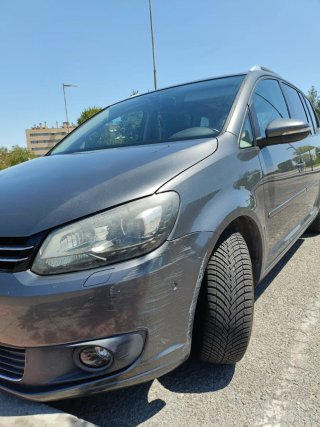 Volkswagen Touran 2011