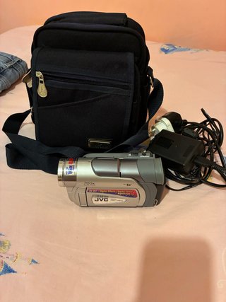 Videocámara JVC Digital con bolso y cargador