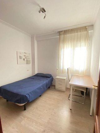 Piso en alquiler en Nervión en Sevilla