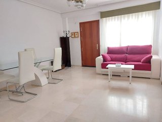 Piso en alquiler en Nervión en Sevilla