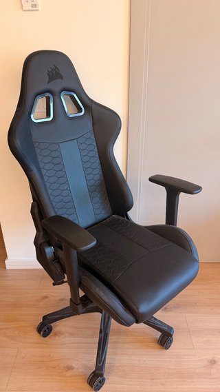 Silla Gaming Corsair Negra