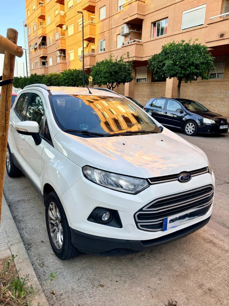 Ford EcoSport 2017 - foto 1
