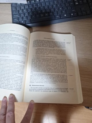 Curso de historia del derecho : fuentes e insti...