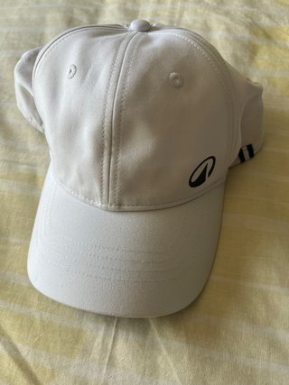 Gorra blanca Artengo