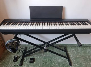 Piano Roland FP-30