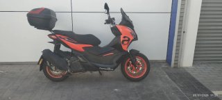 Aprilia SR 200 GT Sport Maxi Scooter