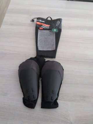 Rodilleras y Coderas RockRider Talla S