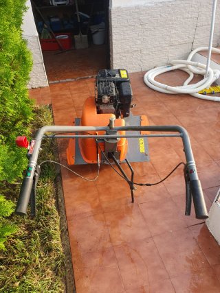 Mula Mecánica Husqvarna Confort 60SC2