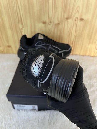Zapatillas Dior B30 Negras y Plateadas