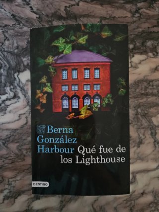NOVELA Qué fue de los Lighthouse