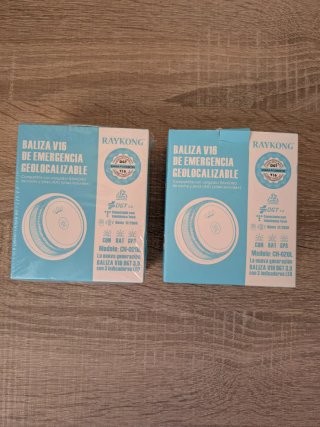 2 balizas V16 Geolocalizables RAYKONG