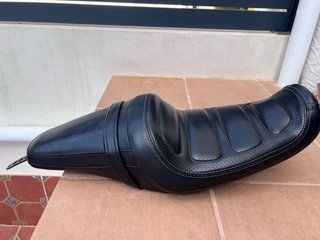 Asiento Harley Davidson XL1200CX Original