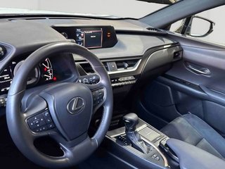 Lexus UX UX 2.0 250H BUSINESS 184CV
