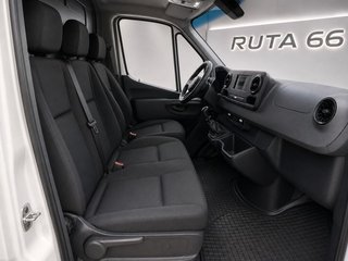 Mercedes-Benz Sprinter Furgon 311 CDI Compacto 3.5T 84 kW (114 CV)