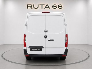 Mercedes-Benz Sprinter Furgon 311 CDI Compacto 3.5T 84 kW (114 CV)