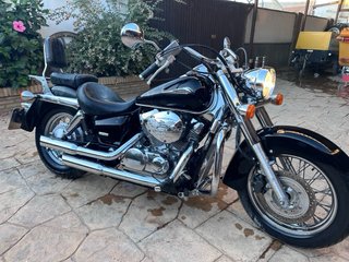 Honda Shadow Negra - Moto Custom
