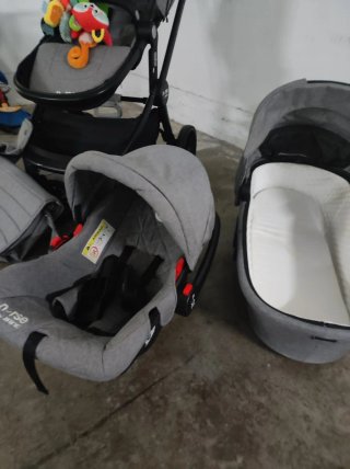 Carro de bebé Jane Voyager gris