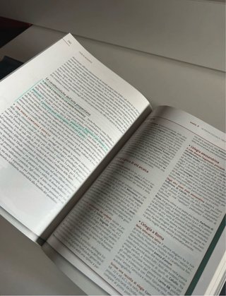 Libro di latino per le scuole superiori
