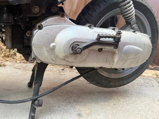 Yamaha Jog Scooter Gris Dorado