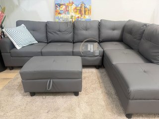 Nuevo sofa rinconera familiar con puff y arcon