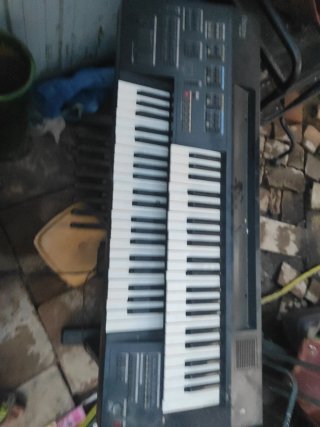 Piano electrónico de 2 teclados
