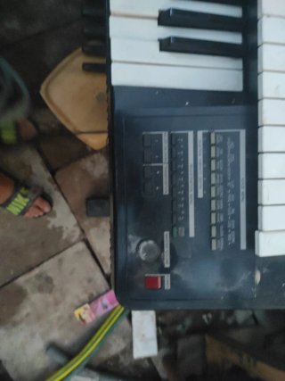 Piano electrónico de 2 teclados