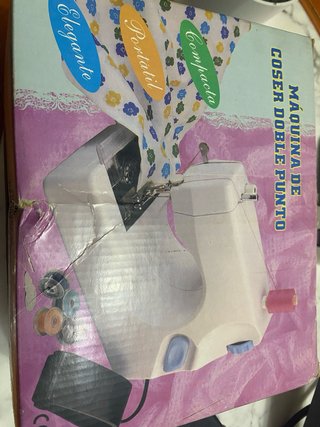 Máquina de coser.