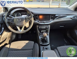 Opel Astra 2015