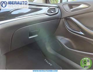 Opel Astra 2015