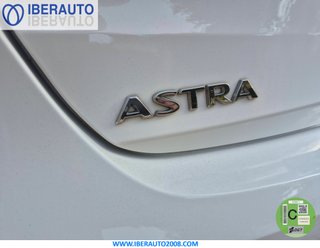 Opel Astra 2015