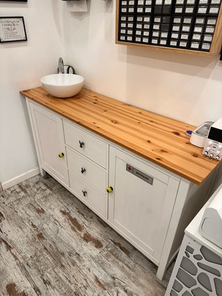Mueble de baño madera y metal