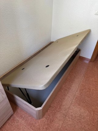 Canapé abatible madera y tela