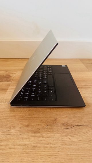Dell XPS 13 16RAM- 512SSD-Pantalla Táctil 4K UHD