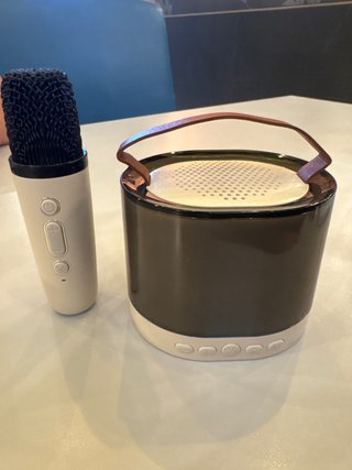 Karaoke Portátil Inteligente K52 RGB