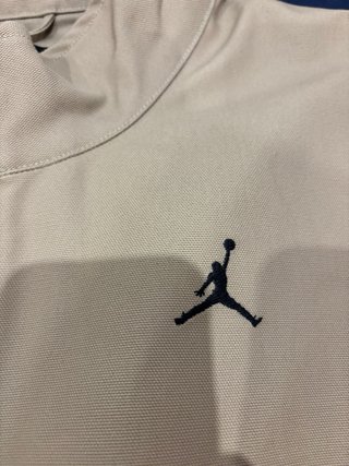 Chaqueta Jordan Chicago Bulls MVP Beige
