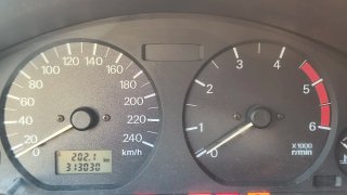 Mitsubishi Carisma 2004