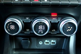 Renault ARKANA Techno TCe 103kW140CV EDC mild hybrid (2024)