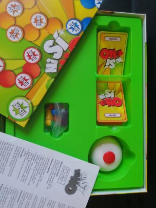 Juegos de mesa: Ni sí ni no y Colgado
