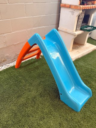 Tobogán infantil para jardín