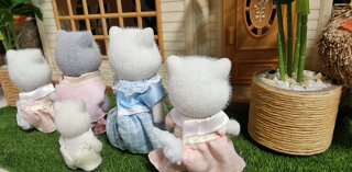 Familia Gato Persa Sylvanian Families
