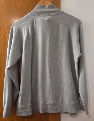 Chaqueta premamá gris
