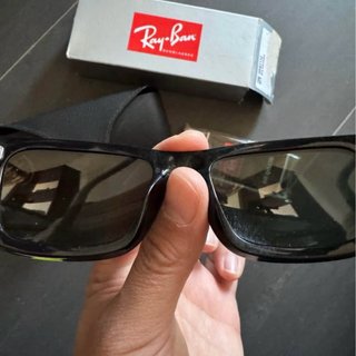 Gafas de Sol Ray-Ban New Wayfarer RB2132 Negras