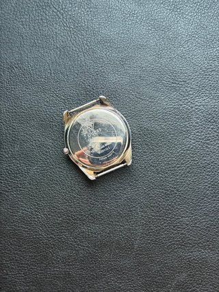 Reloj Guess Mujer Plata y Blanco